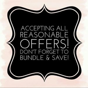 Make a bundle & I’ll send a great offer! 💁🏻‍♀️✨